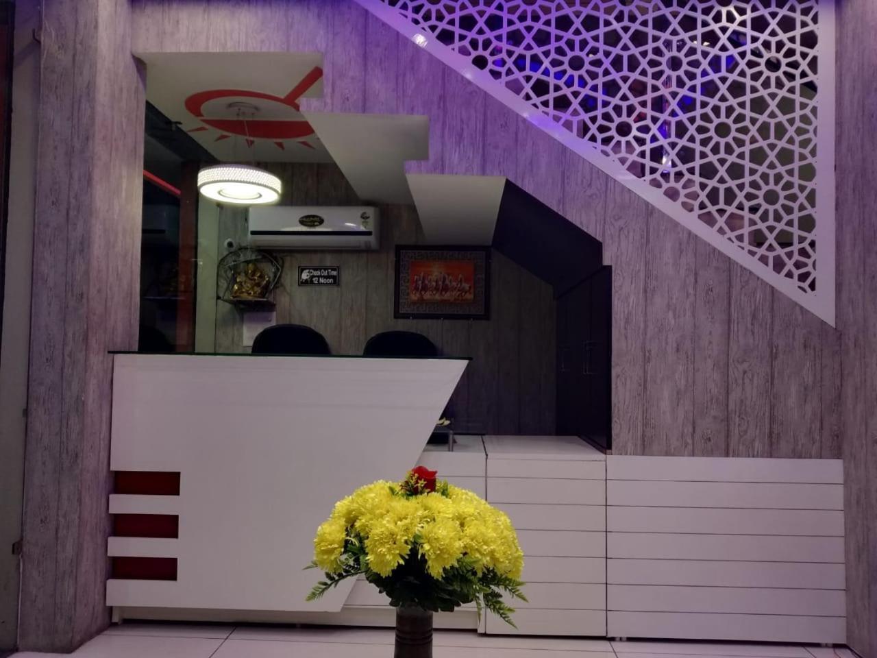 Hotel Reyansh Tanakpur Экстерьер фото