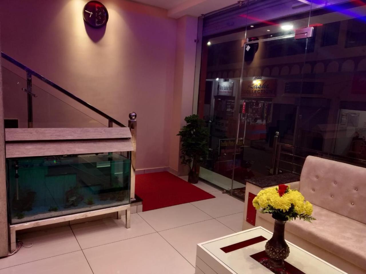 Hotel Reyansh Tanakpur Экстерьер фото