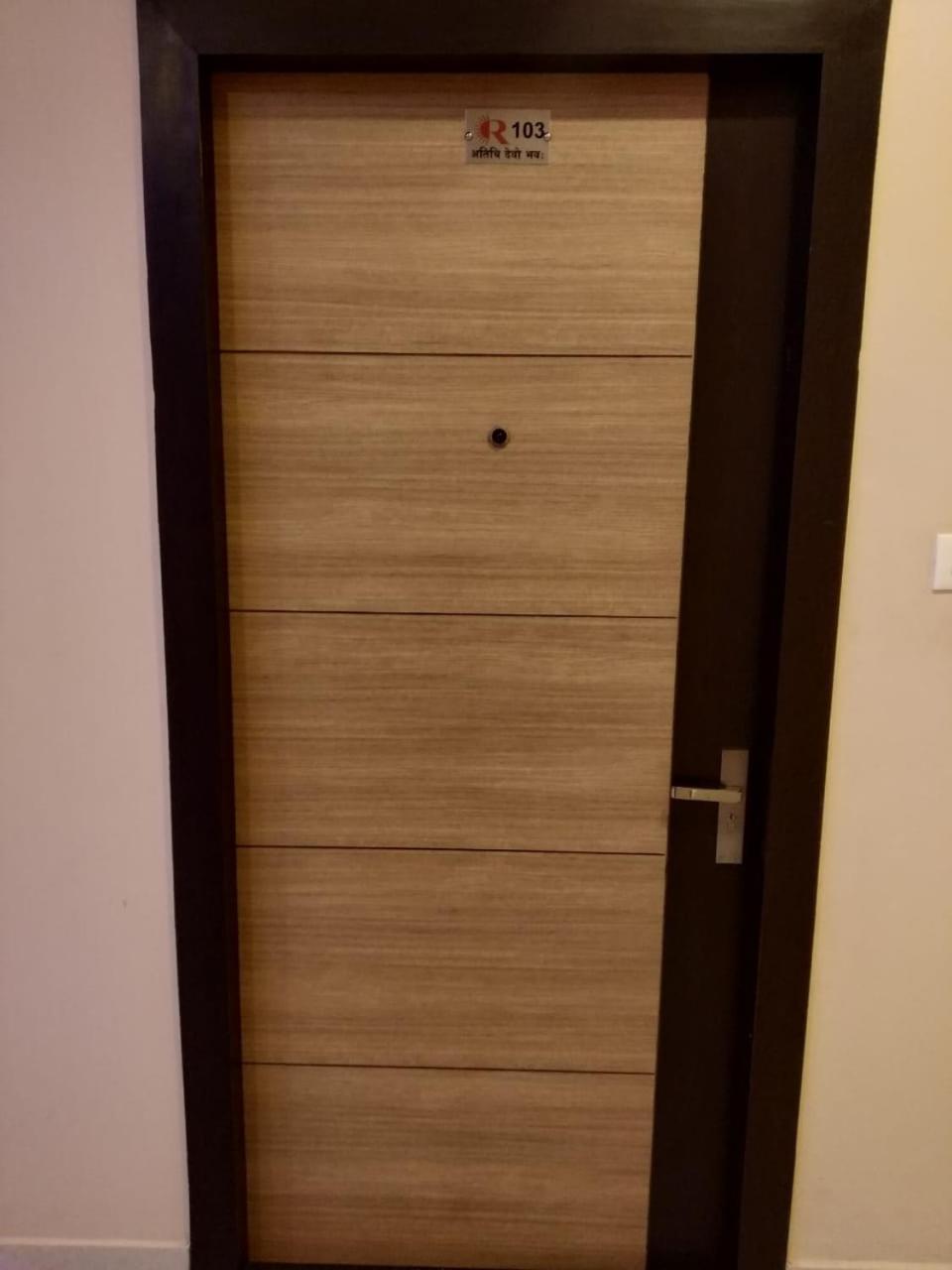 Hotel Reyansh Tanakpur Экстерьер фото