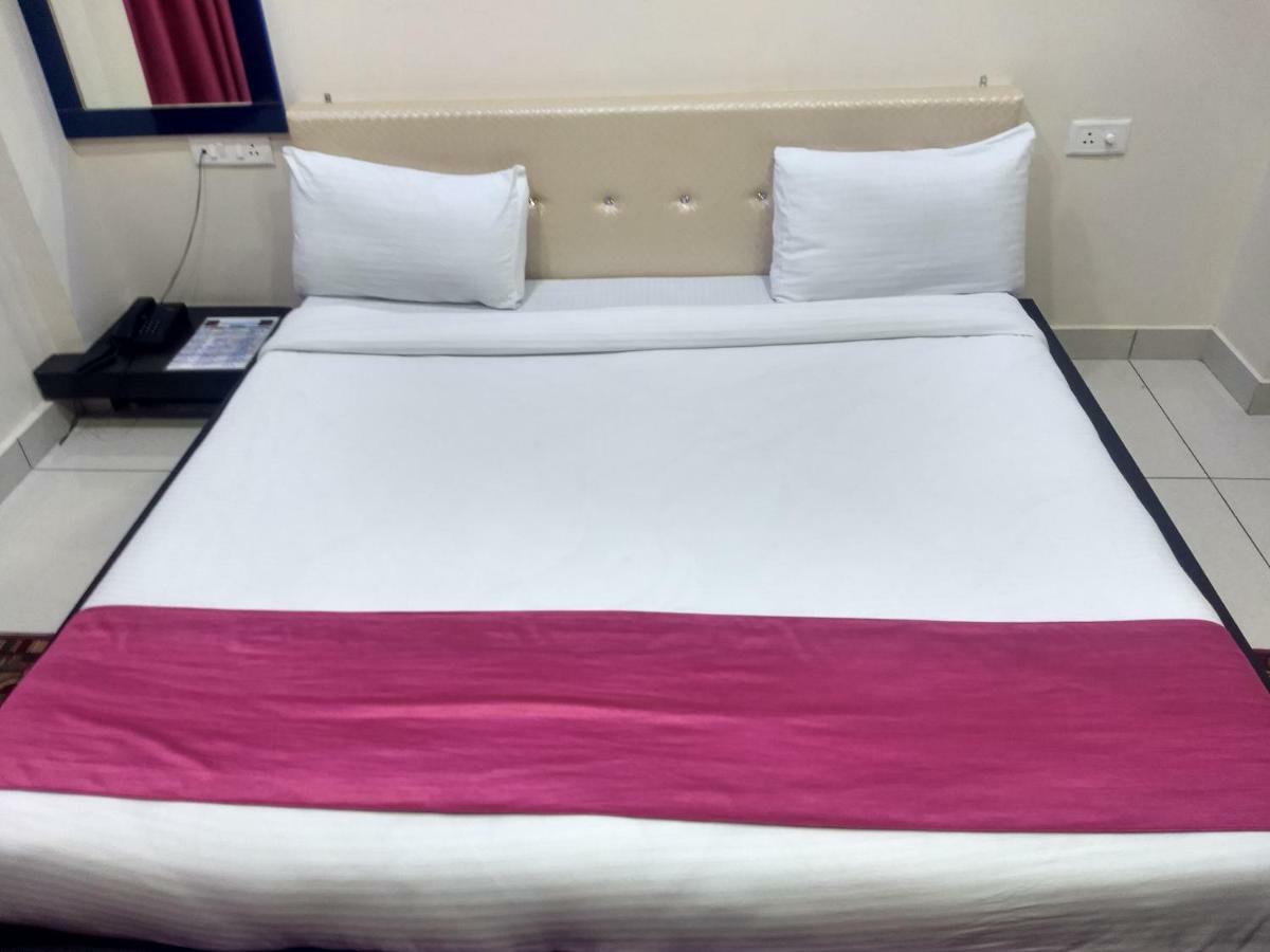 Hotel Reyansh Tanakpur Экстерьер фото
