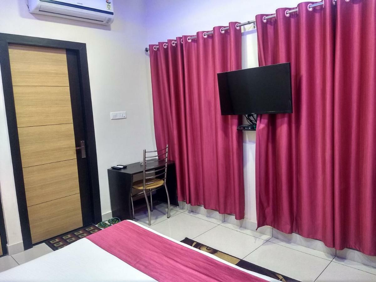 Hotel Reyansh Tanakpur Экстерьер фото