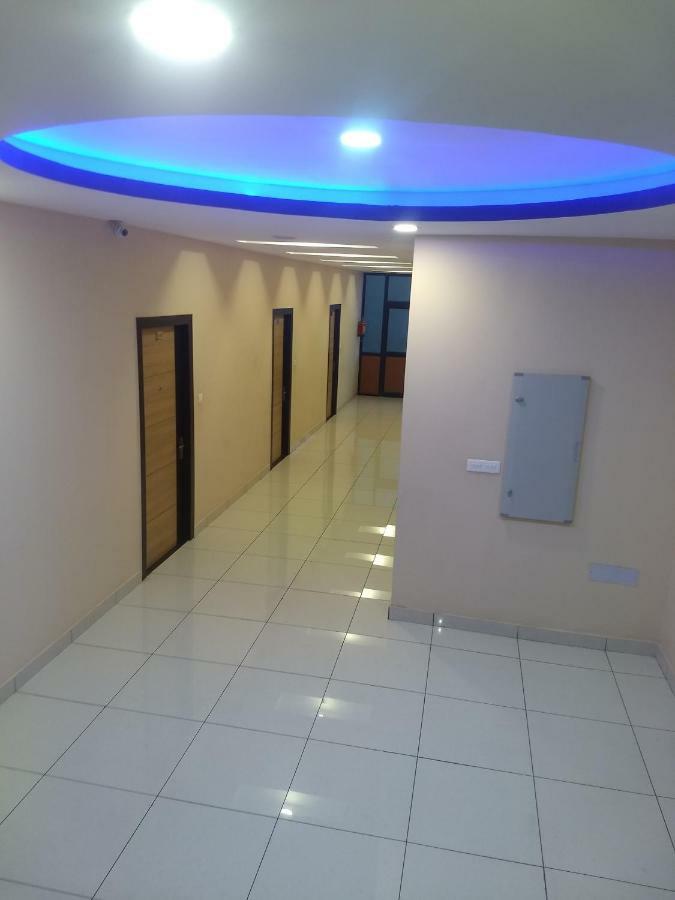 Hotel Reyansh Tanakpur Экстерьер фото